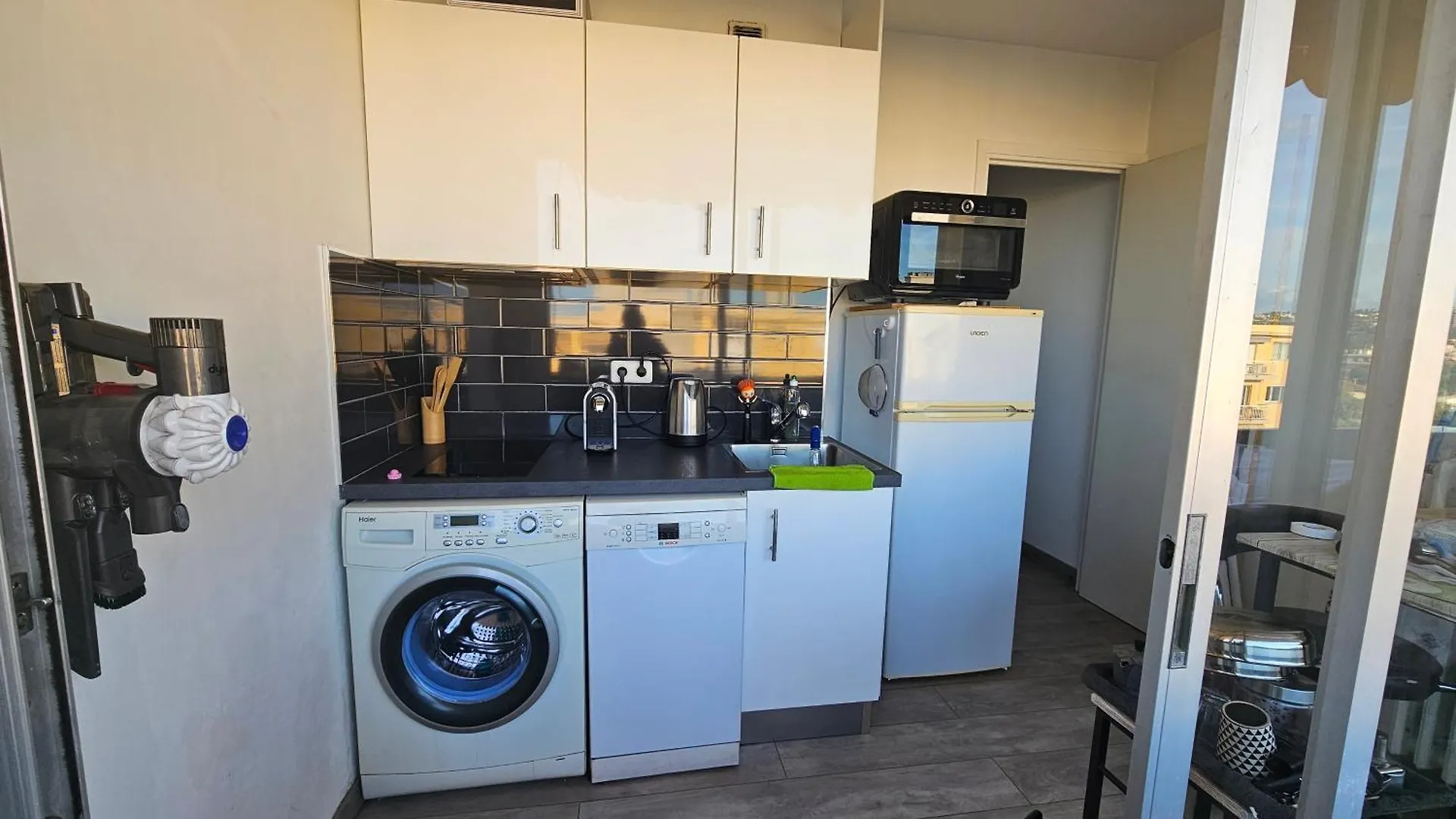 Studio Lumineux Avec Parking Prive Cagnes-sur-Mer Appartamento