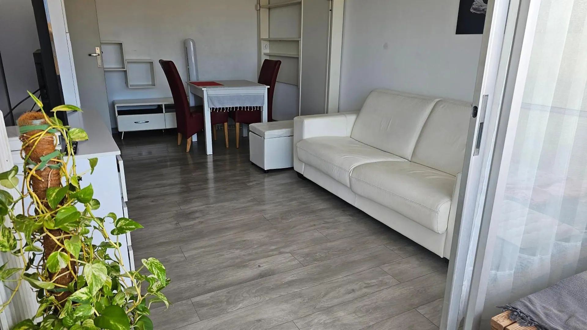 Studio Lumineux Avec Parking Prive Cagnes-sur-Mer Appartamento