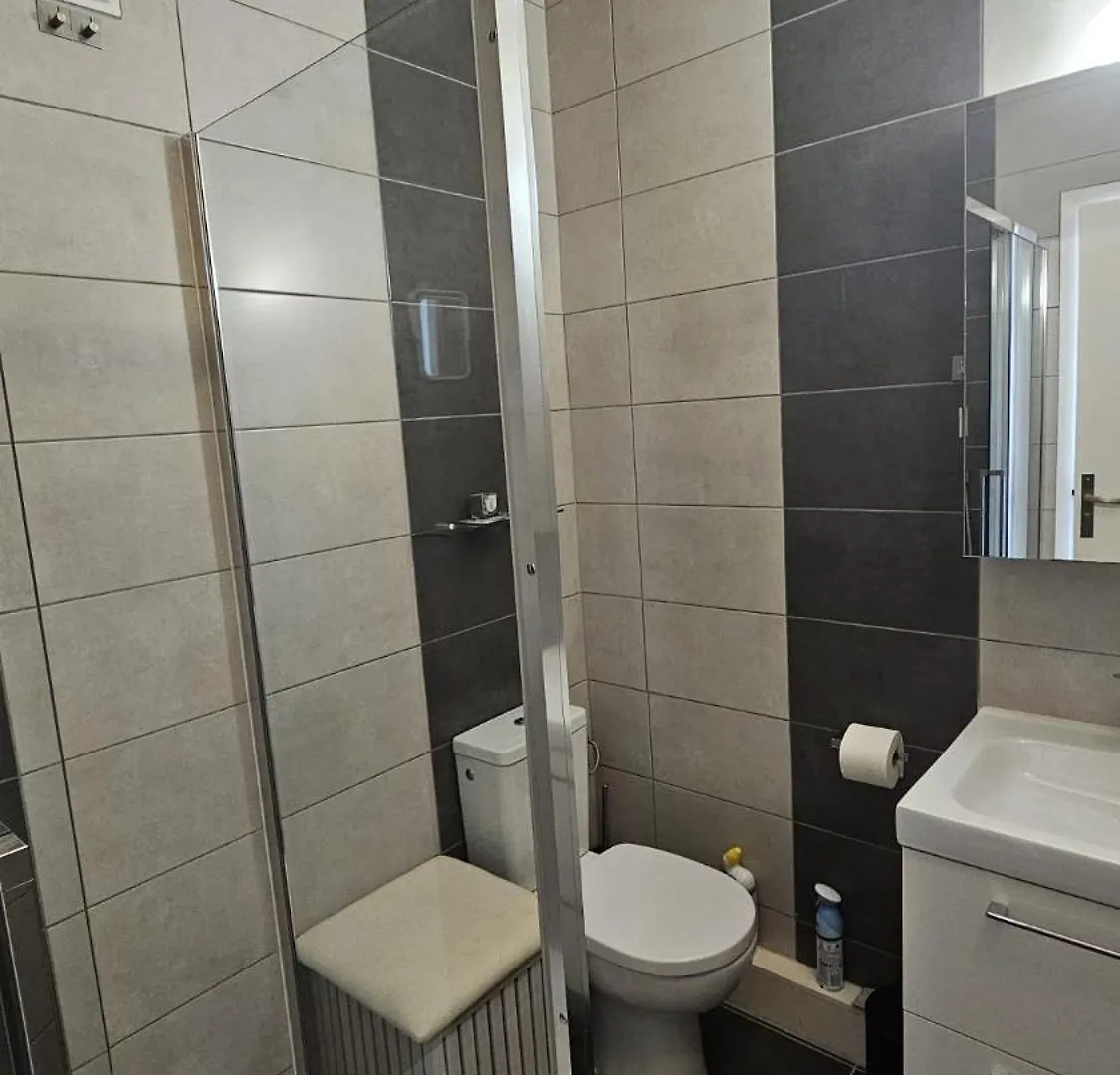 Studio Lumineux Avec Parking Prive Cagnes-sur-Mer Appartamento